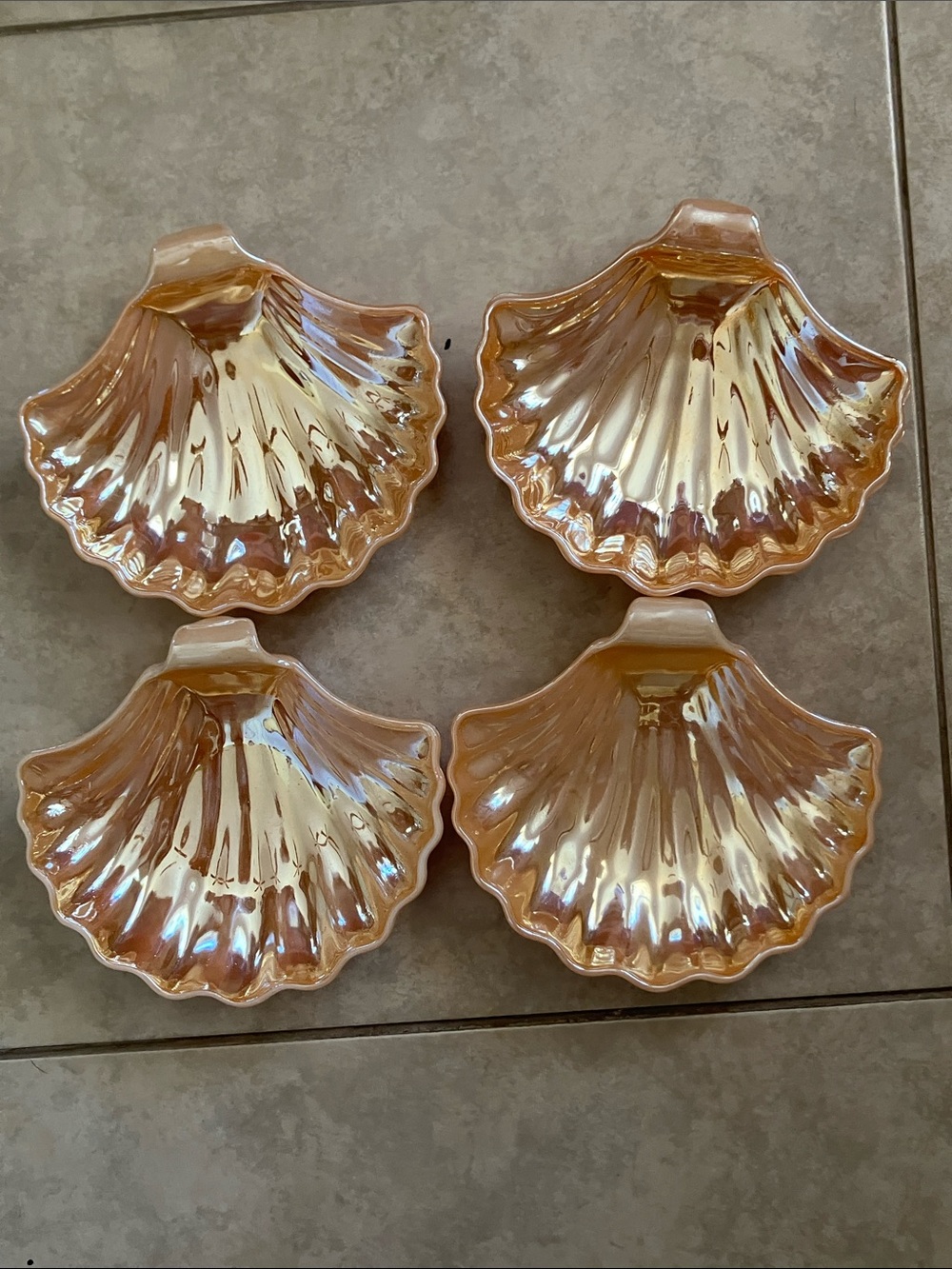 Set Of 4 Vintage Anchor Hocking FIRE KING Carnival Glass Shell Tray/Soap Dish